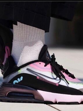 Rare Women’s Nike Air Max 2090 “Lotus Pink"